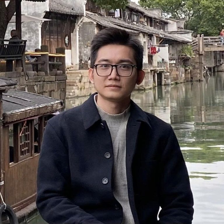 GIẢNG VIÊN TRẦN HOÀNG BÁCH